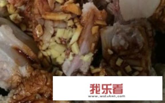 排骨米饭的做法？排骨咸米饭的做法？