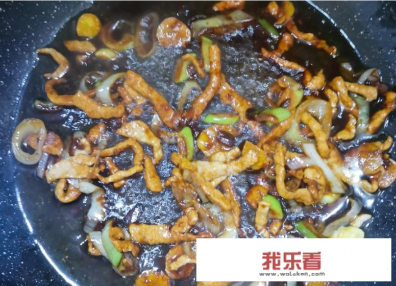 肉丝面肉丝怎么做好吃？肉末炒面条的家常做法？