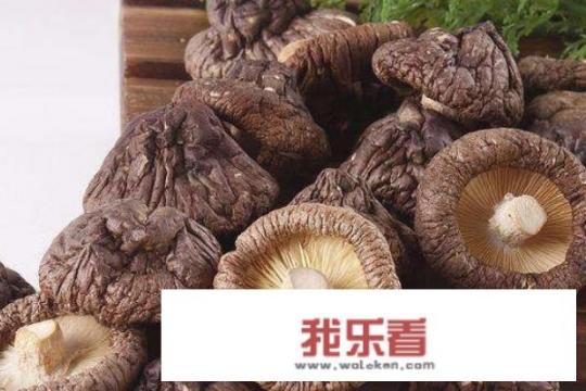 干香菇要泡多久，冷水还是热水泡？干香菇要泡多久才好？