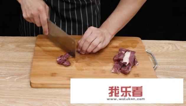 羊肉串怎么腌制？正宗烤羊肉腌制方法？