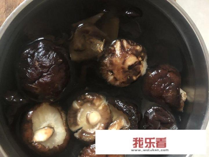 天麻炖鸡汤的最佳配方？