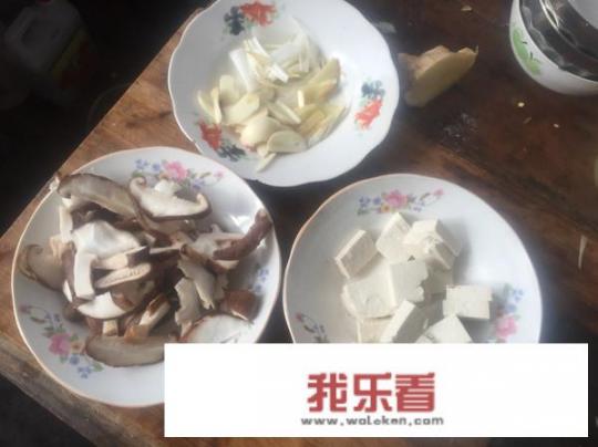 清炖草鱼汤怎么炖好食又简单？