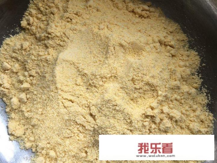 老式玉米贴饼子的做法？