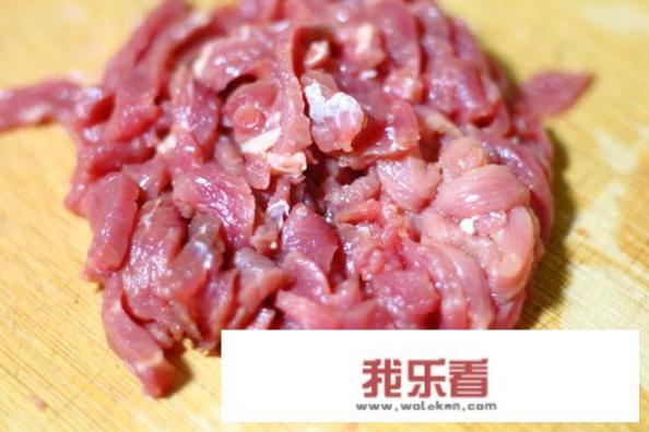 蒜苔可以和牛肉一起炒吗蒜苔炒牛肉的做法？