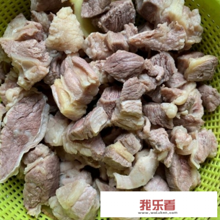 西红柿土豆炖牛肉怎么做？