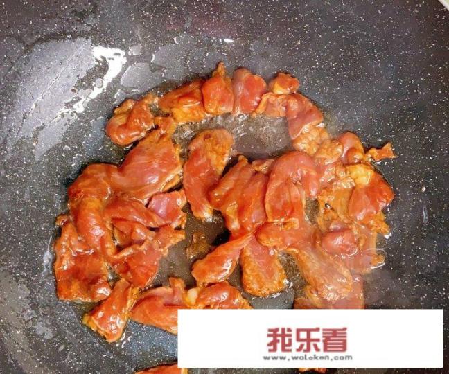 茭白炒肉片的做法？