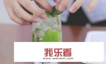 怎样在家自制莫吉托鸡尾酒？