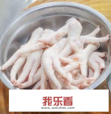 鸡脚怎么炸容易起虎皮？