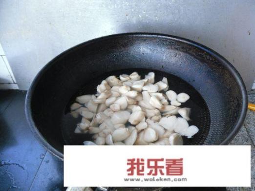 青椒素炒杏鲍菇怎么做？青椒素炒杏鲍菇怎么做？