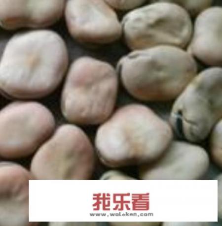 做豆瓣酱用生水还是开水？胡豆瓣酱的制作方法？