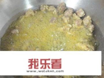 东北家常菜溜肉段的做法？老东北美食溜肉段？