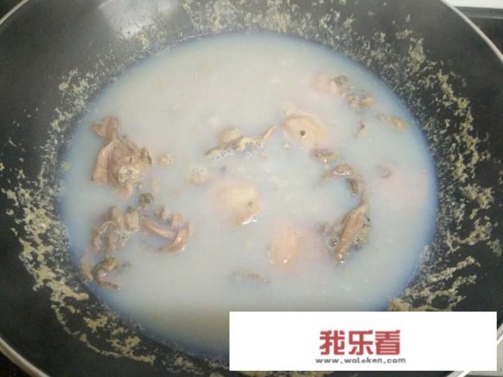 红烧河蚌最正宗的做法？河蚌咸肉红烧的做法？