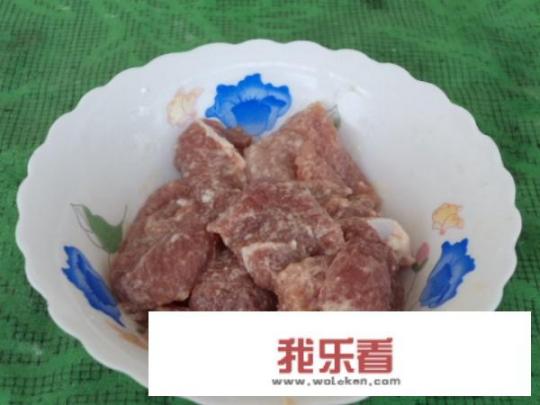 猪肉炖豆角怎么做