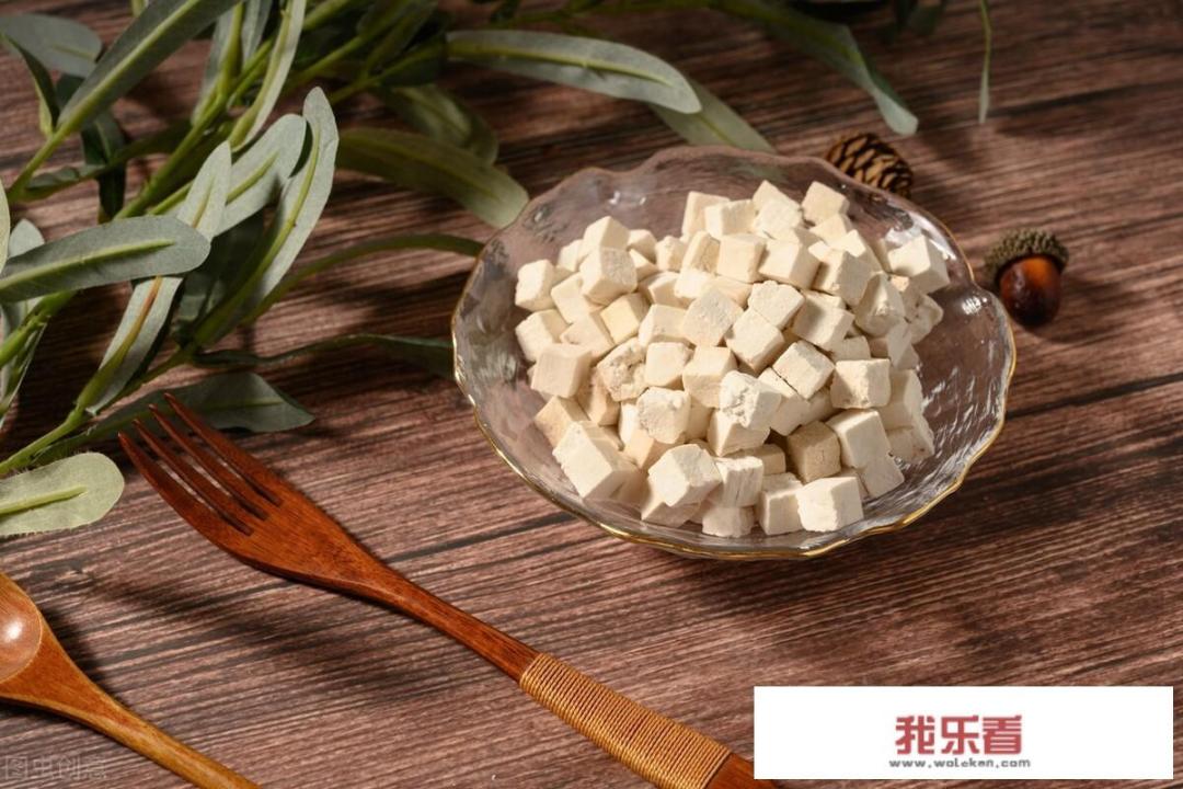 土茯苓和茯苓有什么区别？土茯苓怎样煮汤才好喝