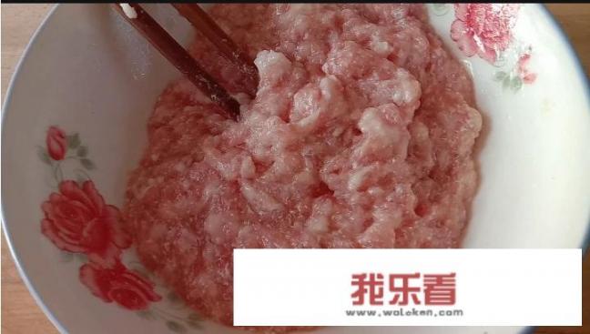 爱吃饺子的你、我、他（她），能详细介绍一种饺子馅的做法吗