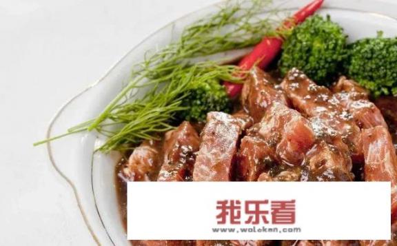 为什么一些饭店做出来的牛肉片那么嫩滑？是如何腌制的呢