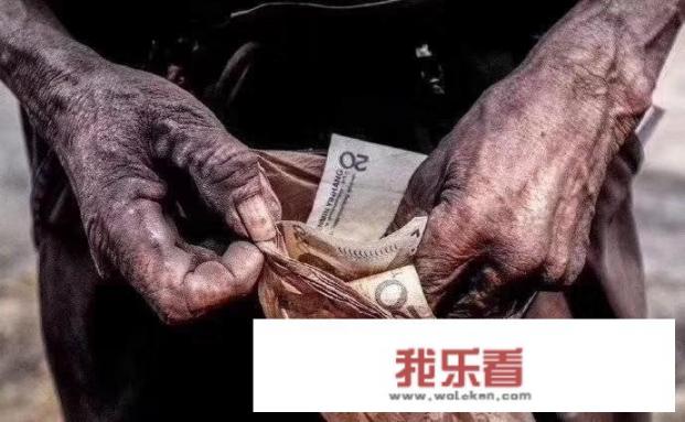 在你相册里，是否有一张能让你默默发呆的图片？为什么