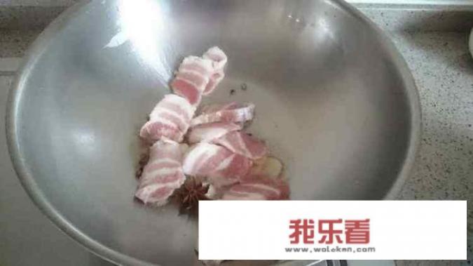 东北乱炖一般都是哪些食材一起炖