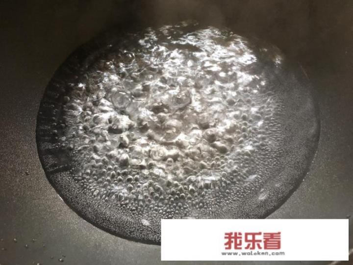 冰镇雪碧苦瓜怎么做好吃？_雪碧凉拌苦瓜的做法