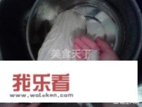 正宗朝鲜辣白菜的制作方法？_朝鲜辣白菜的制作方法窍门