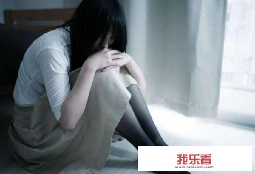 印度17岁女孩在公务员考场遭12名男子侵犯，为何现场无人制止？_室外羞辱电影在线观看网站