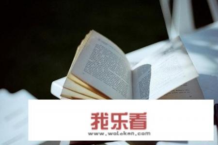 在学校的时候，你摘抄过哪些优美的句子？_校园生活素材事例摘抄大全