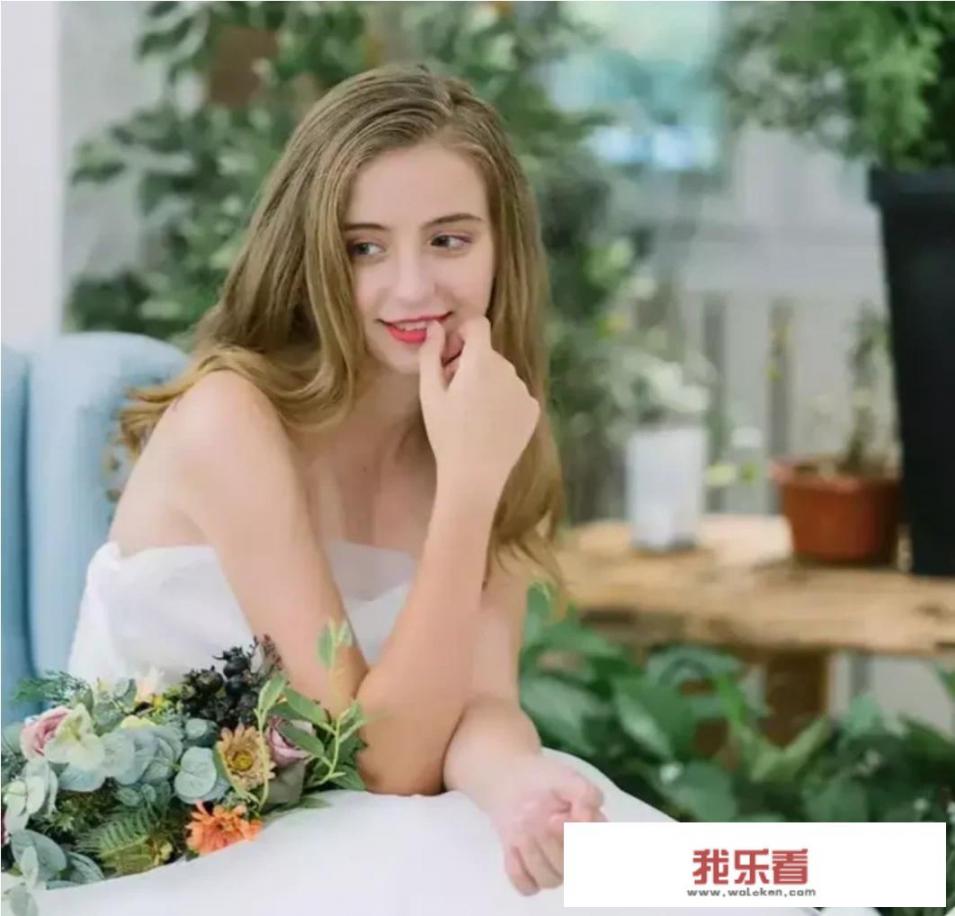 乌克兰真的美女成灾吗？_芳草街拍电影在线观看