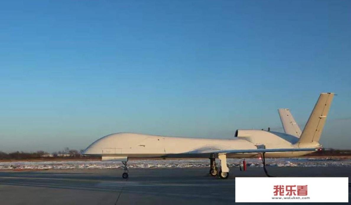 新型高空高速无人机首飞，WJ-700强在哪？_诺基亚701和c7