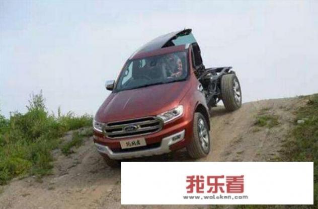 家人想买SUV，本人想买轿车，怎样选择