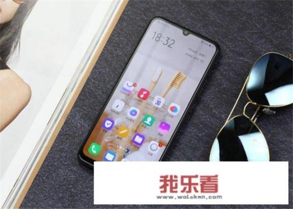 VIVO Z5与Z5X对比