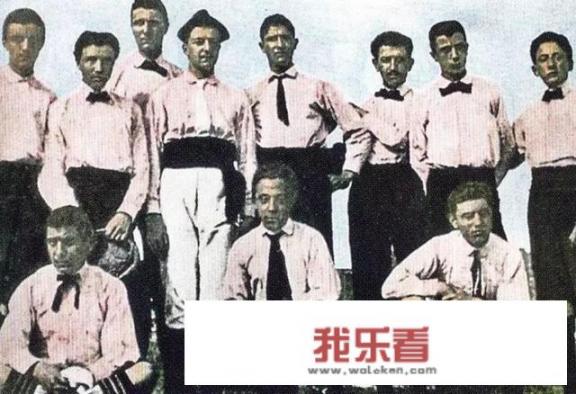 尤文图斯明明是在都灵，为什么不叫都灵FC之类的，而是叫尤文图斯？