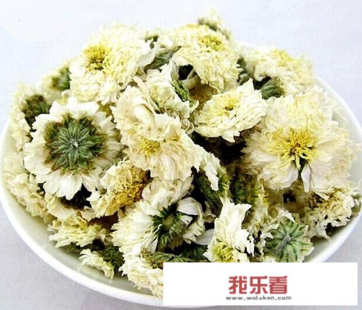 喝菊花茶有什么好处？有副作用吗？