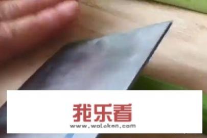 西芹虾仁炒腰果怎么做？