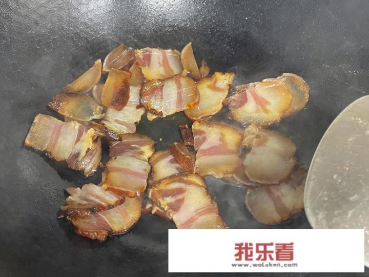 湘西辣椒炒肉的做法？