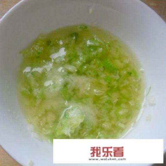 烙葱油饼的家常做法？