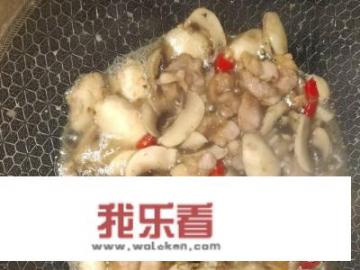 口蘑炒五花肉的家常做法？