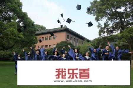 用英语写8句自己对大学的期望？