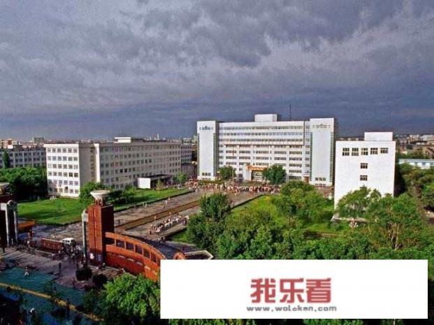 新疆大学主校区地址，宿舍环境怎么样？