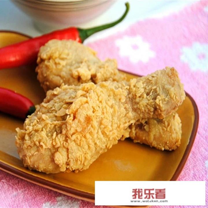 炸鸡腿是要提前把鸡腿煮熟吗？