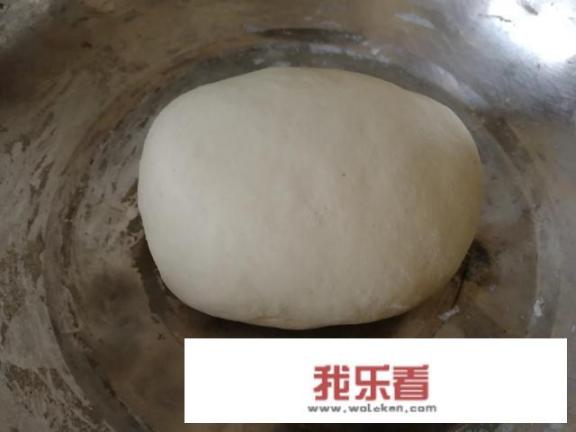 馅饼怎样做两面一样薄？