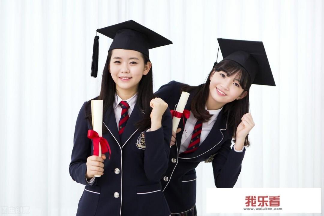 19岁女大学生搬砖赚够学费了吗？