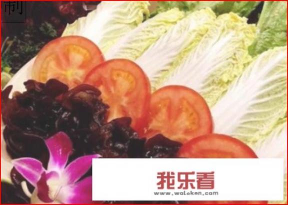 火锅店怎么进行菜品摆盘?三种方法打造高档效果？