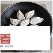 冰花煎饺没熟怎么办？
