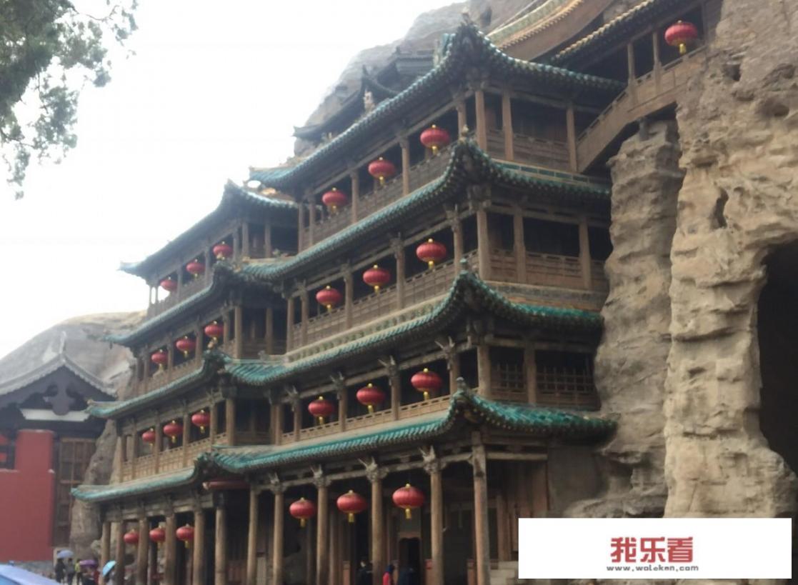 十一期间，一些家长带着孩子去动物园游玩．成人票6元一张，儿童票4元一张，他们买门票共花了48元．这些人？