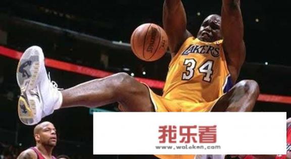 奥尼尔大学时期几年？