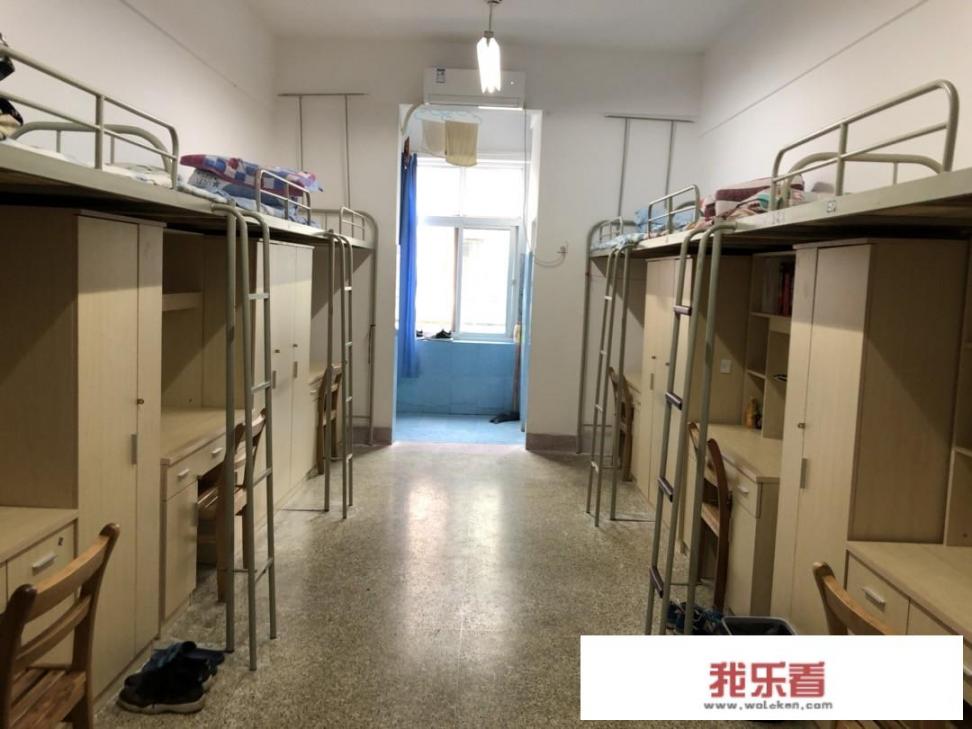 公办高校学生宿舍住宿费收费标准？