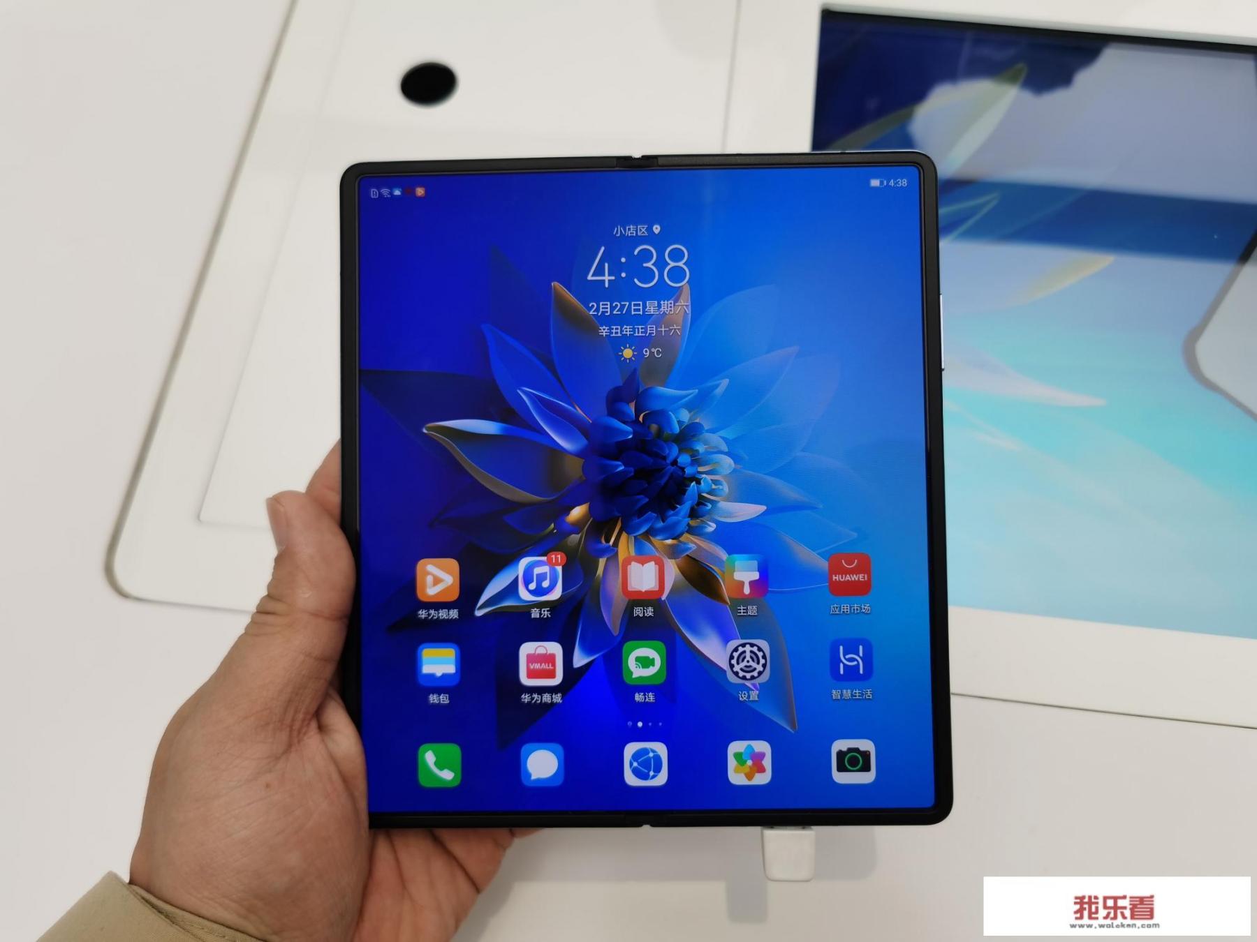为什么现在的华为手机越来越贵，一个手机价格都到18000了？