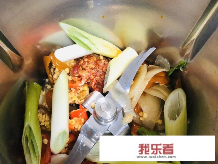 四川家常红烧带鱼怎么做？