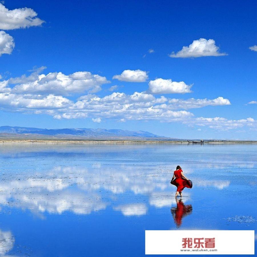 茶卡盐湖的坑有多深？