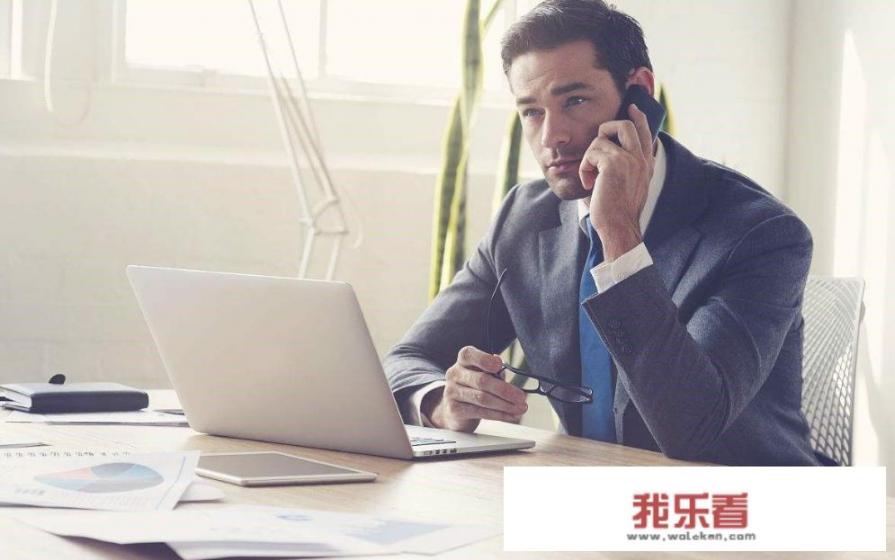 “发”加个什么偏旁组为一个新的字？